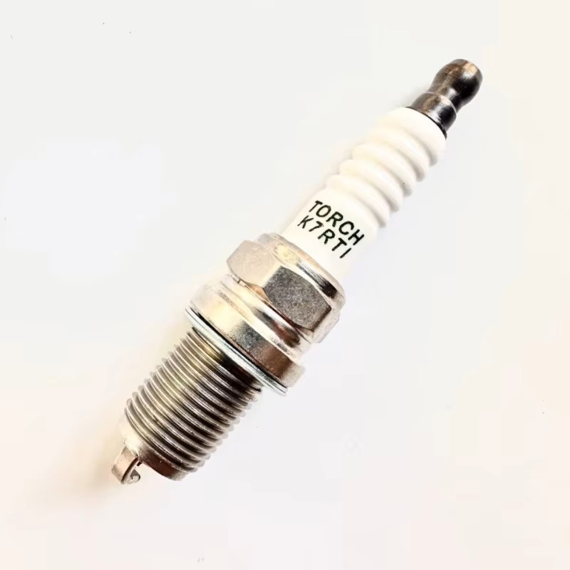 Świeca zapłonowa do modeli 110 – Spark Plug recenzja i cena